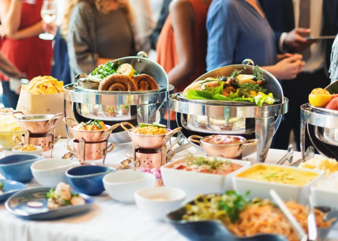 Catering Menu Planning Tips for Large Gatherings